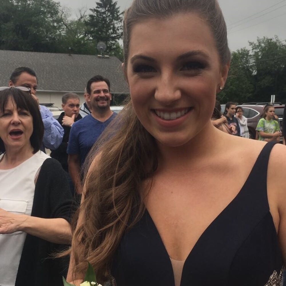 Meet your Posher, Av